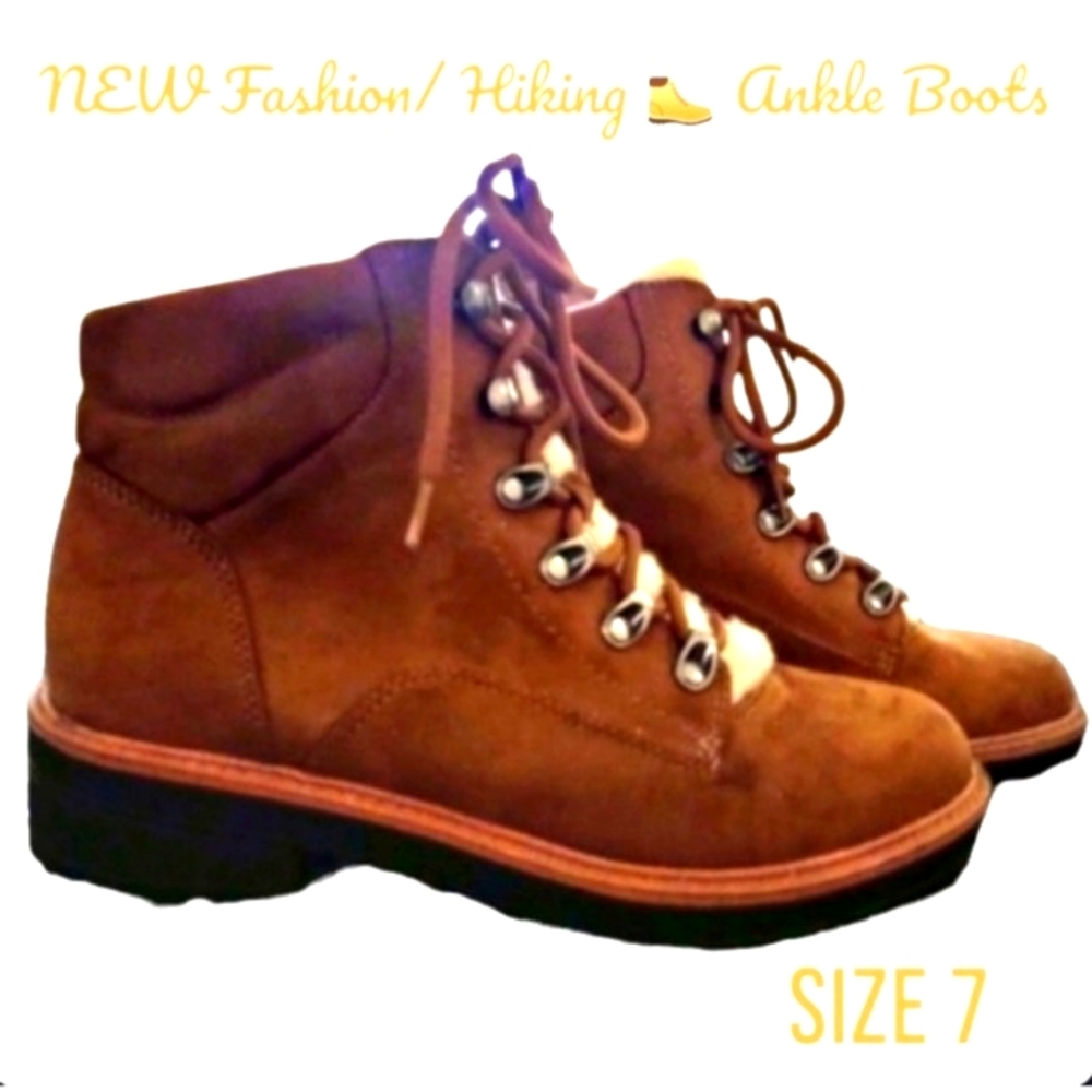 🆕 DSW Brown suede lace up boots with faux sheep inside & on tongue. 🆕🥾